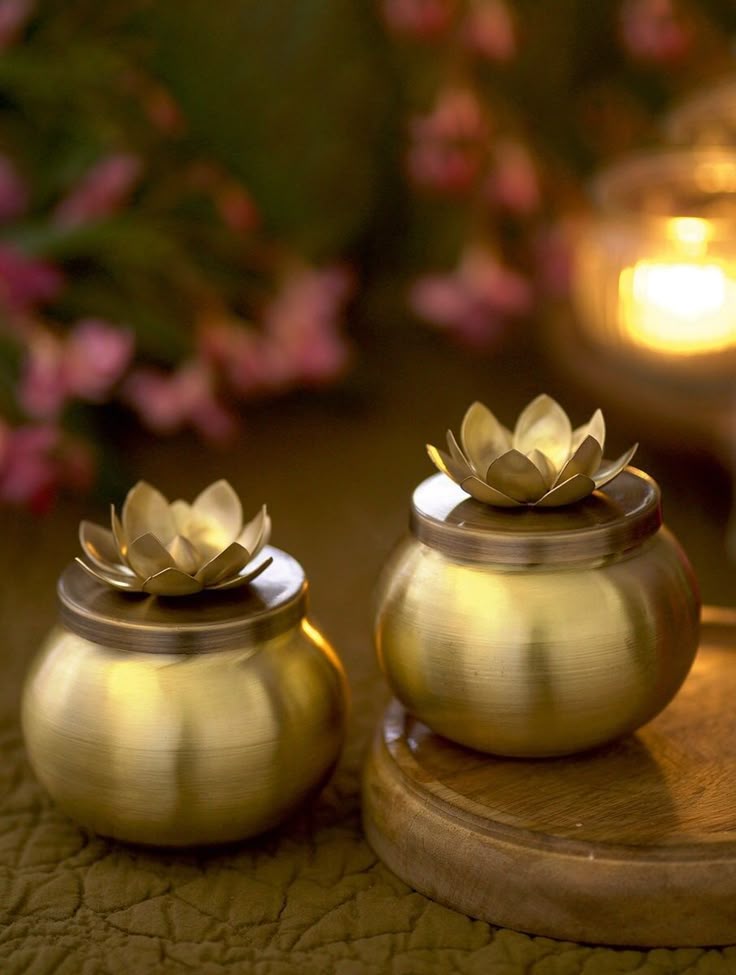 Metal Jar with Mat Gold finish, size:-3"